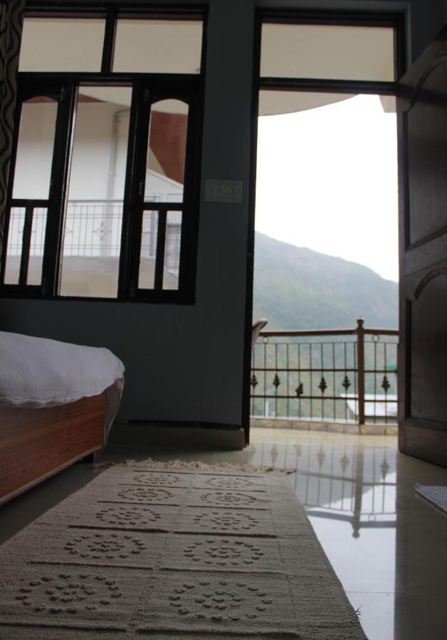 Hostel Who Needs Map Mcleodganj МакЛеод Ганж Екстериор снимка