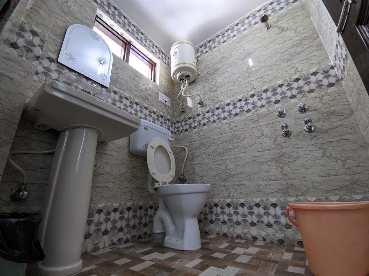 Hostel Who Needs Map Mcleodganj МакЛеод Ганж Екстериор снимка