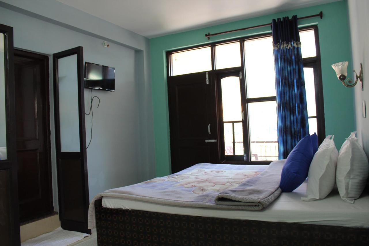 Hostel Who Needs Map Mcleodganj МакЛеод Ганж Екстериор снимка