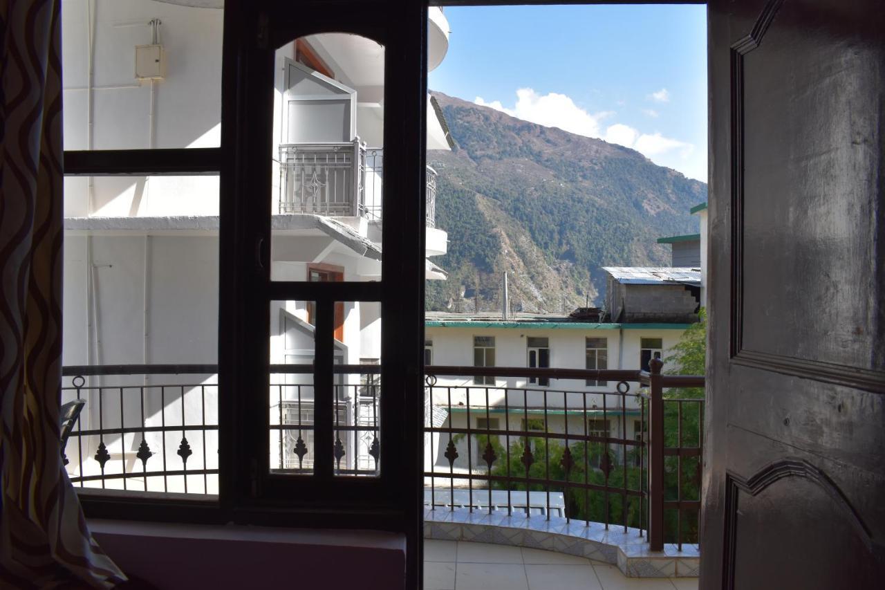 Hostel Who Needs Map Mcleodganj МакЛеод Ганж Екстериор снимка